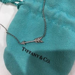Tiffany Co Diamond Arrow Pendant In 